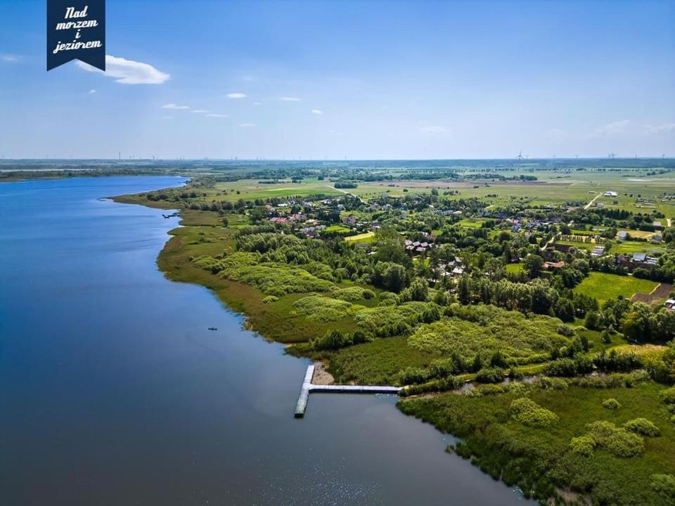 Caloroczne Domki Nad Morzem I Jeziorem Jezierzany Buitenkant foto