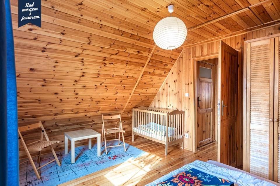 Caloroczne Domki Nad Morzem I Jeziorem Jezierzany Buitenkant foto